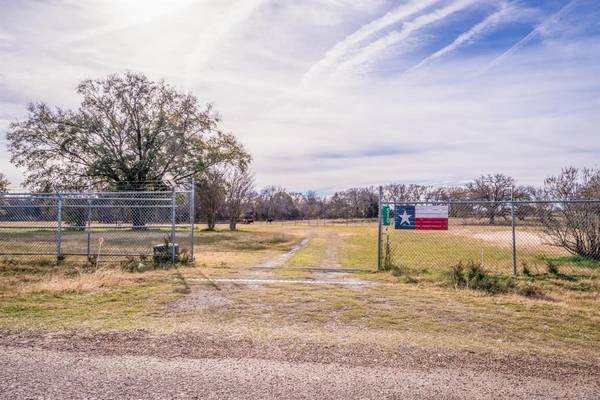 510 Vz County Road 2430, Mabank, TX 75147