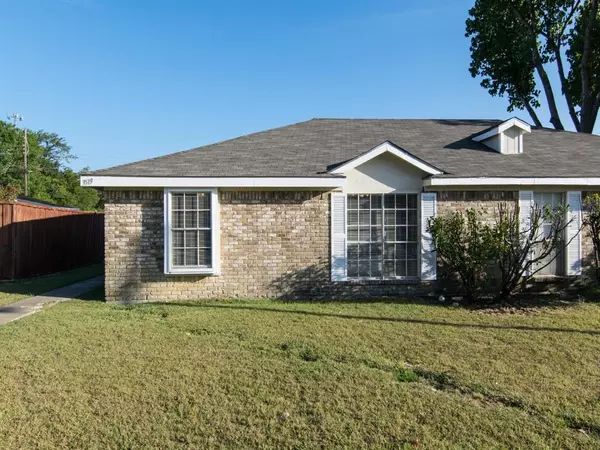 3519 Jewel Street, Sachse, TX 75048