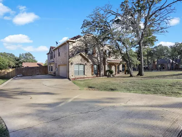 Kennedale, TX 76060,800 Whitley Court