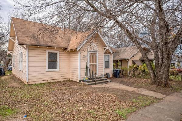 Fort Worth, TX 76105,3720 Avenue M