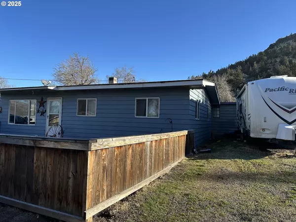 Prineville, OR 97754,900 SE WILLOWDALE DR