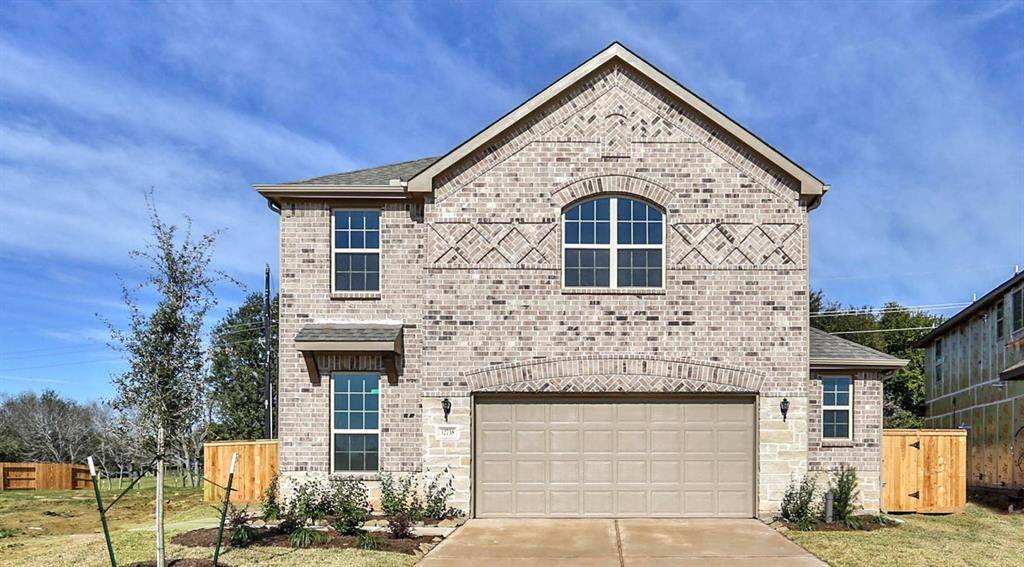 1648 Meadow Crest Drive, Aubrey, TX 76227