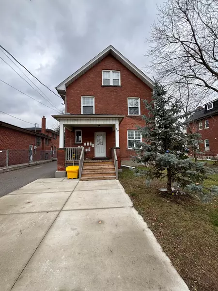 79 Rosemount AVE ##2, Toronto W04, ON M9N 3B5