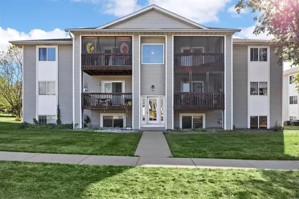 North Liberty, IA 52317,540 Augusta Cir #1