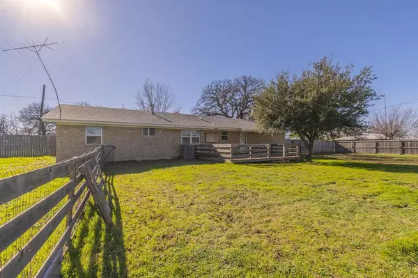 Montague, TX 76251,115 W Clay Street