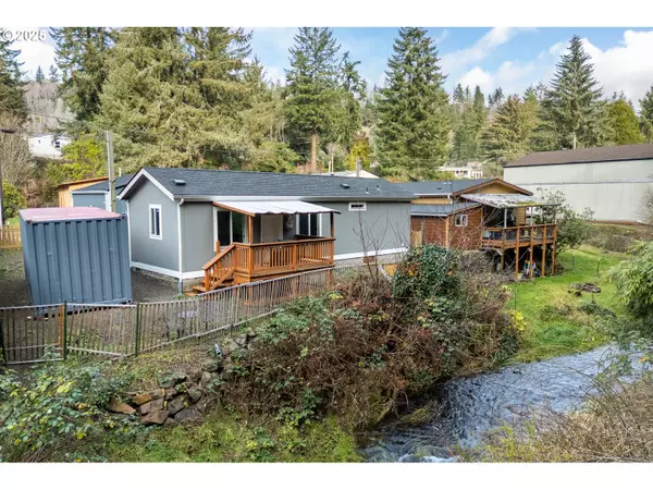 402 N CHARMWOOD LOOP, Otis, OR 97368