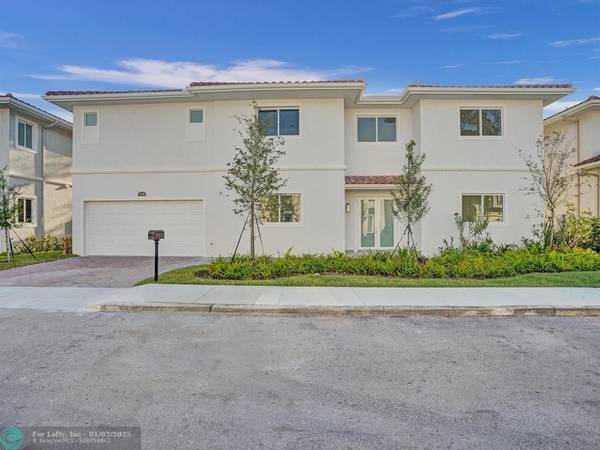 3538 Forest View Cir, Dania Beach, FL 33312