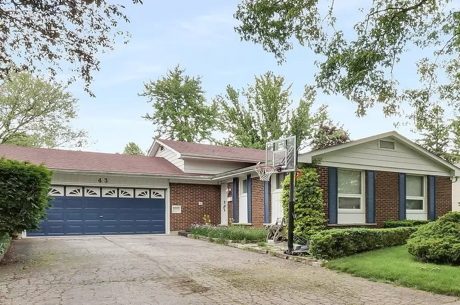 43 FINSBURY CRES, London, ON N6G 2B3