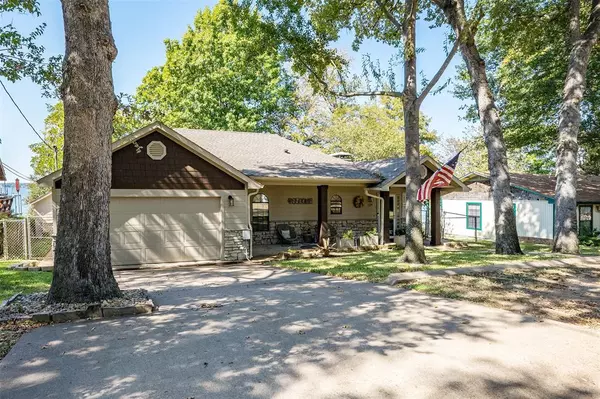 Mabank, TX 75156,129 Peninsula Point Terrace