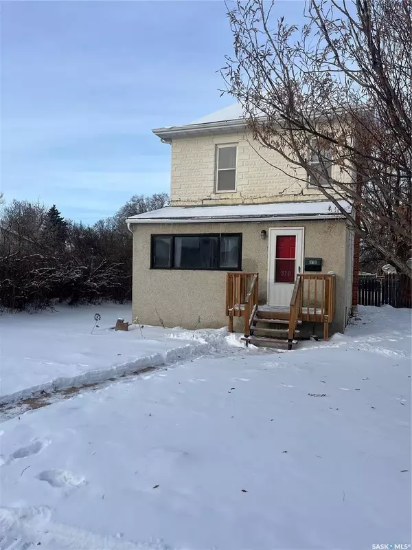 Moose Jaw, SK S6H 5K8,310 Grandview STREET SW