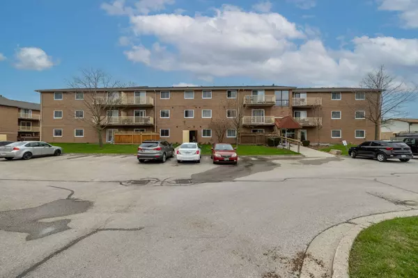 London, ON N6E 2V4,1590 Ernest AVE #301