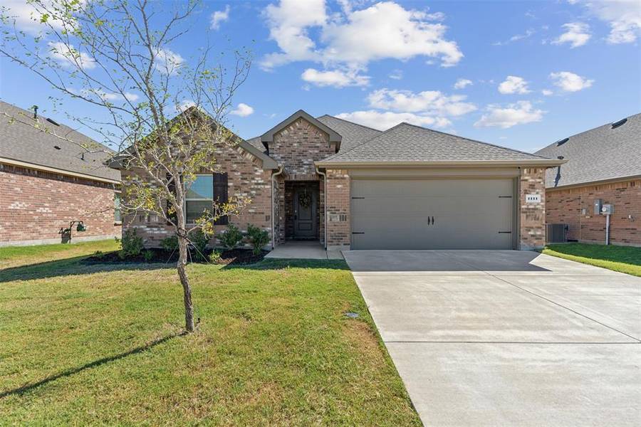 1111 Emerald Gate Drive, Princeton, TX 75407