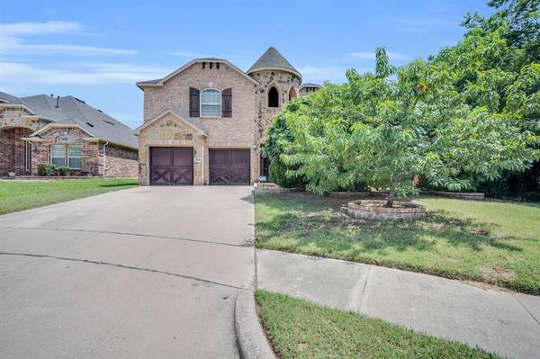 2604 Naples, Grand Prairie, TX 75052