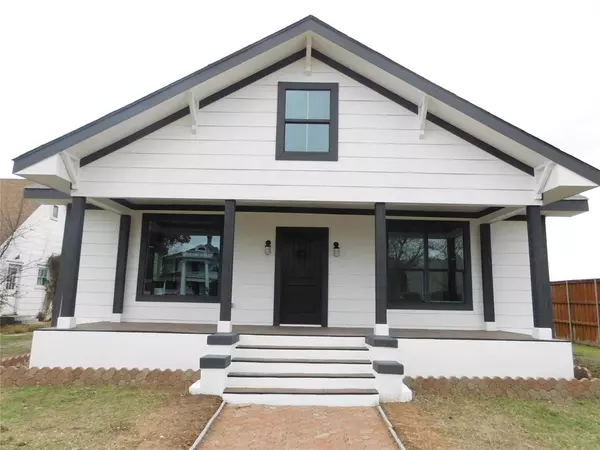 404 N Magnolia Avenue, Hubbard, TX 76648