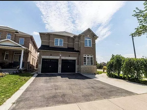 Brampton, ON L6X 0R7,23 ALICE SPRINGS CRES