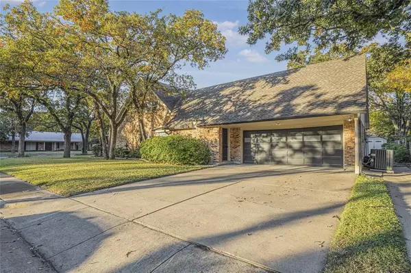 Irving, TX 75061,1936 Valley Oaks Court