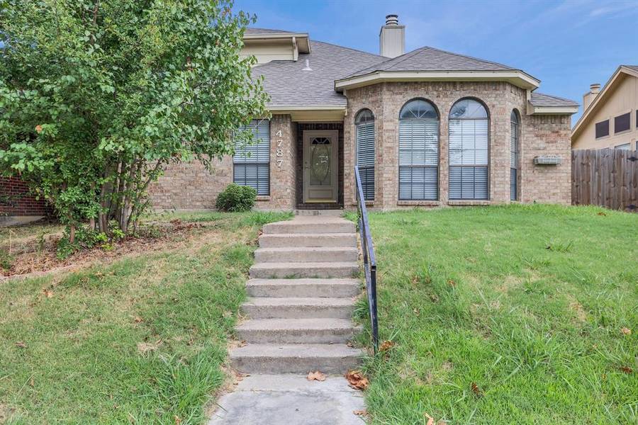 4787 Wineberry Drive, Fort Worth, TX 76137