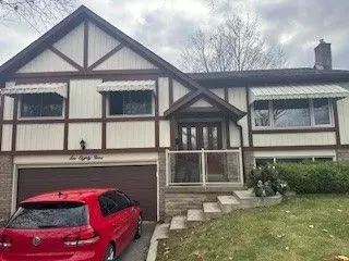 Burlington, ON L7L 5B9,689 Catalina CRES