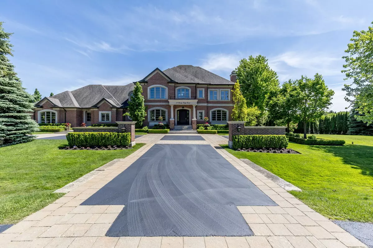 Whitchurch-stouffville, ON L4A 2L4,12 Sandy Ridge CT