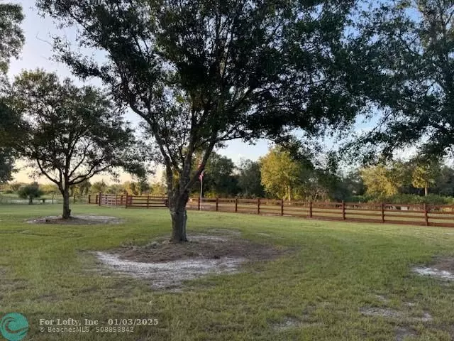 17720 NW 286th St, Okeechobee, FL 34972