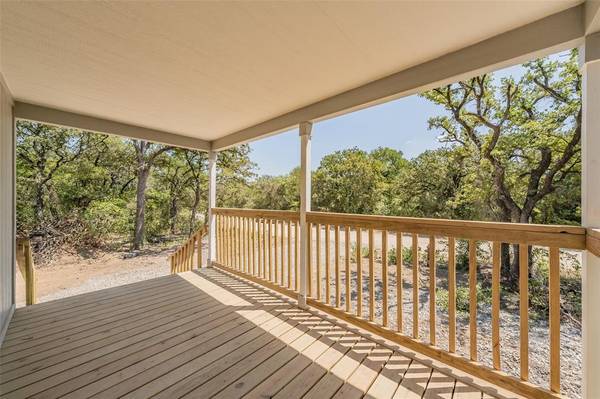 Runaway Bay, TX 76426,33 Meadow Pond Court