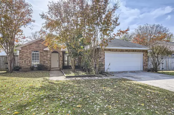 7632 Craig Street, Fort Worth, TX 76112