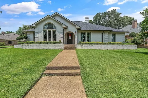 7002 Hollytree, Tyler, TX 75703