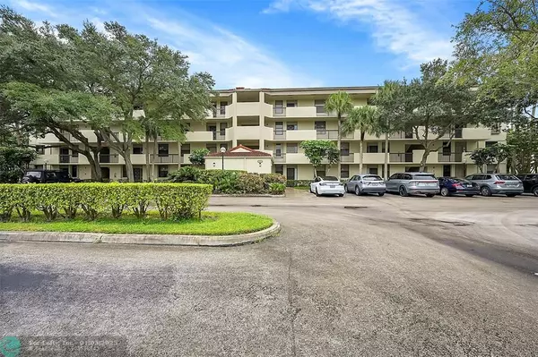 2908 Carambola Circle S  #403, Coconut Creek, FL 33066