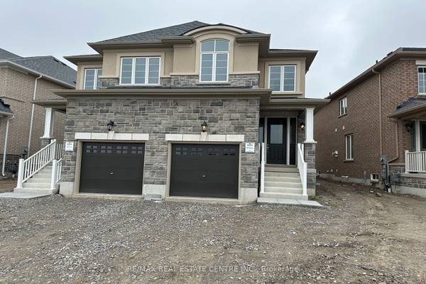 83 Picardy DR, Hamilton, ON L8J 0M9