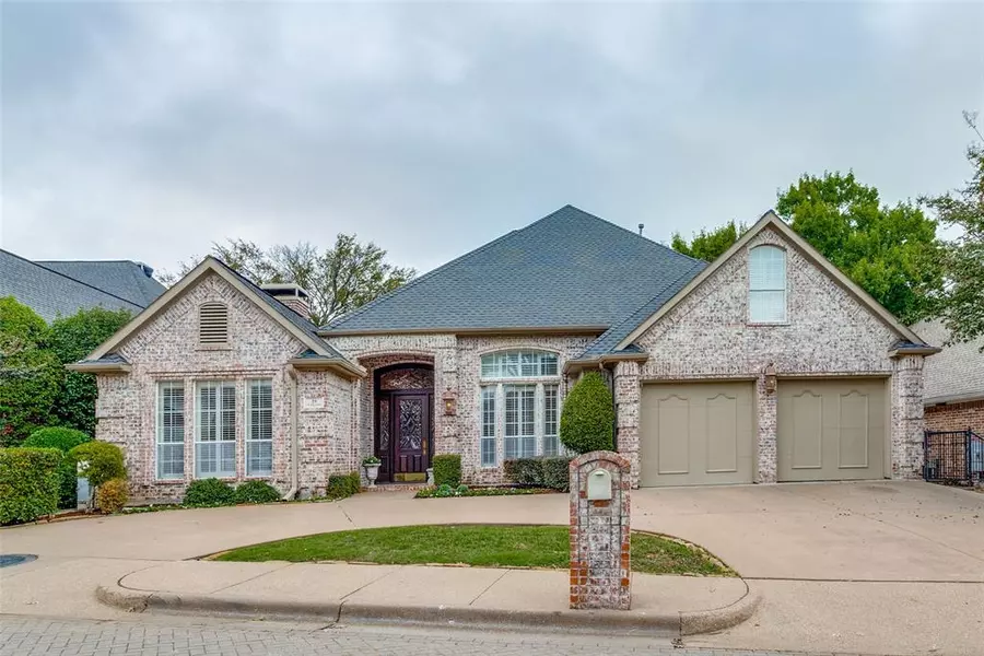 39 Masland Circle, Dallas, TX 75230