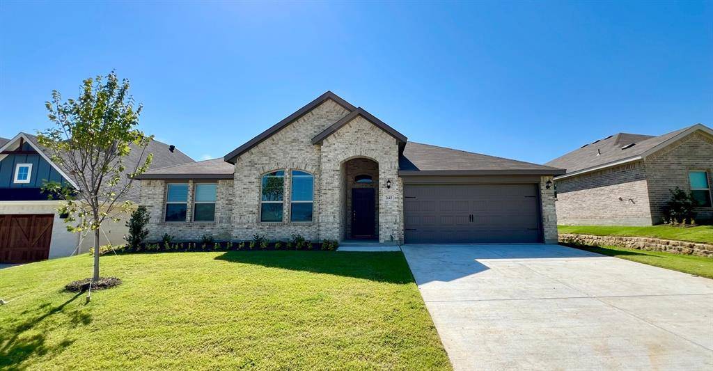 2643 Streamside, Burleson, TX 76028