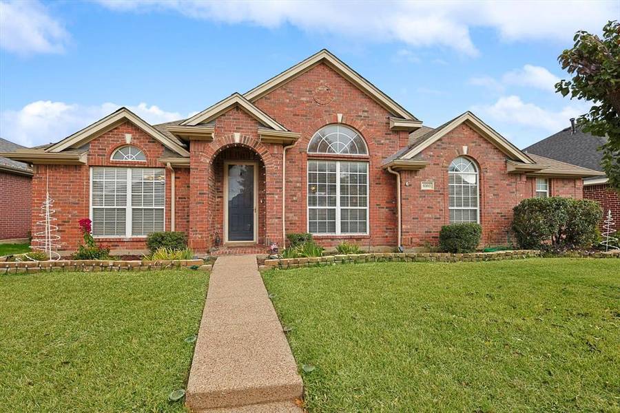 6303 Day Spring Drive, The Colony, TX 75056