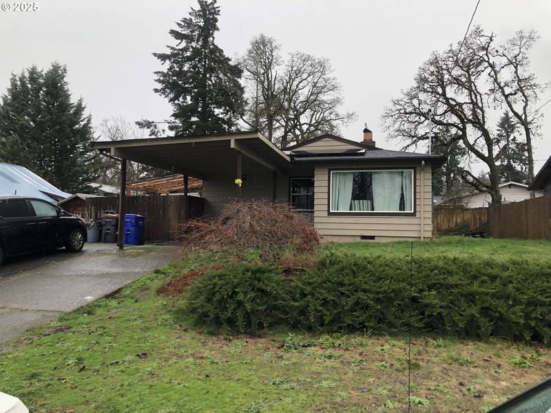 730 E FAIRFIELD ST, Gladstone, OR 97027