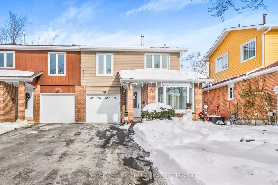 7 Camberley CRES, Brampton, ON L6V 3L3