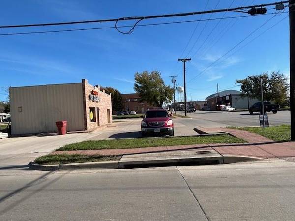 Royse City, TX 75189,130 W Main Street