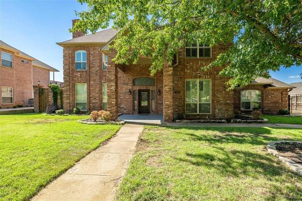 9120 Nob Hill Drive, North Richland Hills, TX 76182