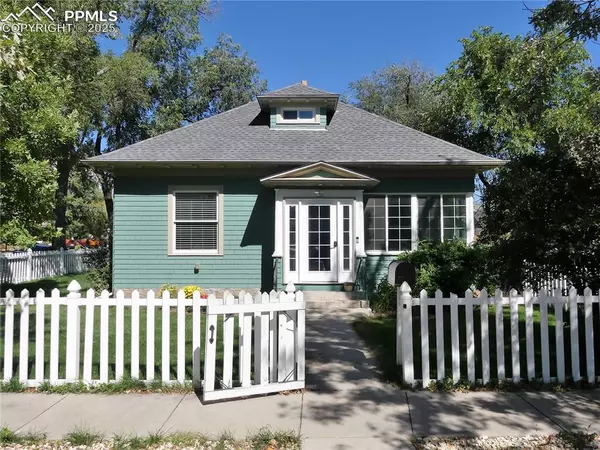 102 E Jefferson ST, Colorado Springs, CO 80907