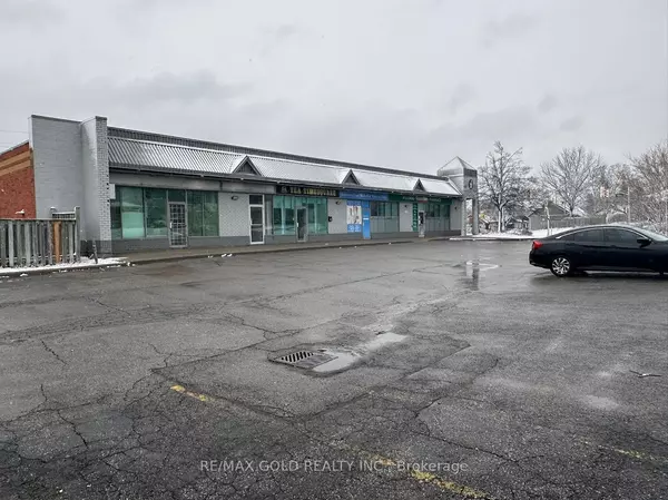 303 Hillside AVE #4, Oshawa, ON L1J 1T4