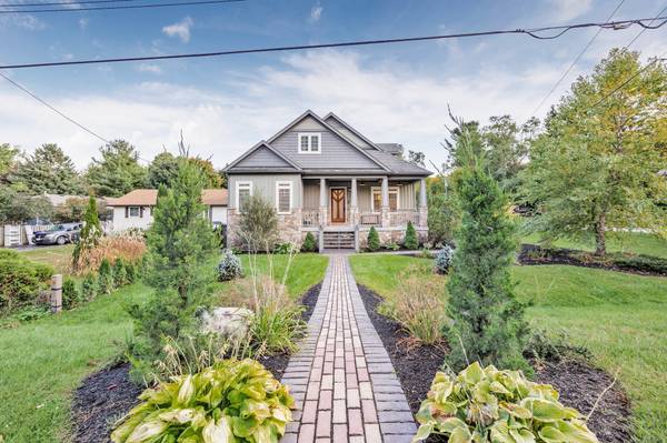 3967 Guest RD, Innisfil, ON L9S 2T3