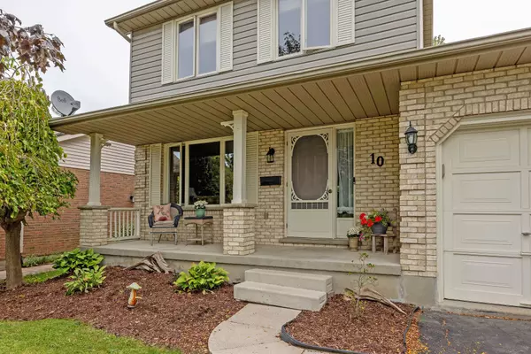 Elgin, ON N5P 4G9,10 Timberlane CRES