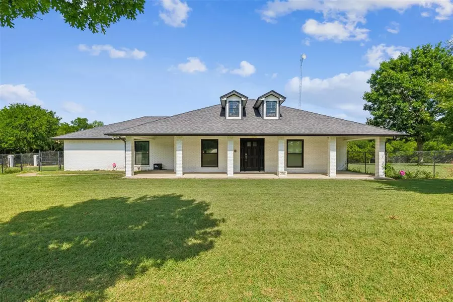 3210 Black Champ Road, Waxahachie, TX 75167