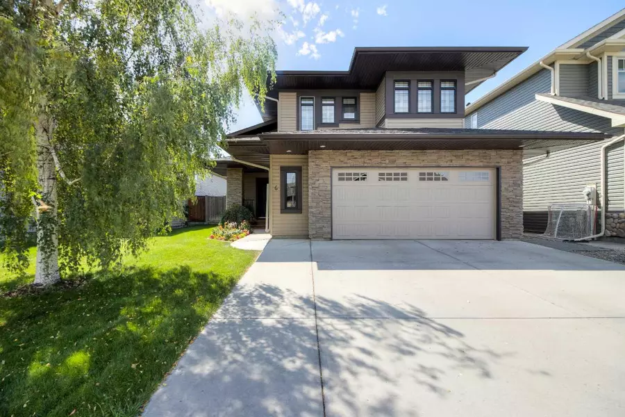 6 Riverine LN W, Lethbridge, AB T1K 0P6