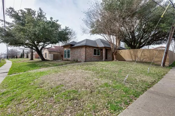 Mesquite, TX 75149,613 Purple Sage Trail