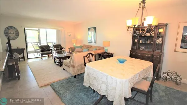 Pompano Beach, FL 33069,2240 N Cypress Bend  #104