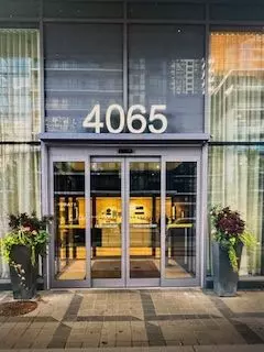 4065 Confederation Pkwy #4311, Mississauga, ON L5B 0L4