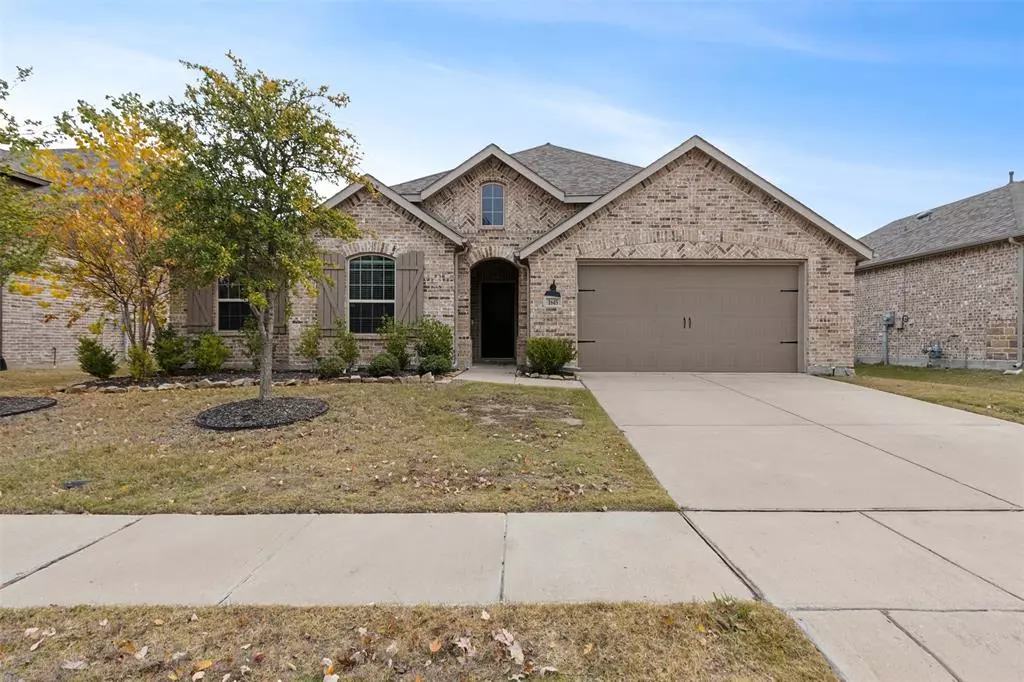 Forney, TX 75126,1645 Castleford Drive