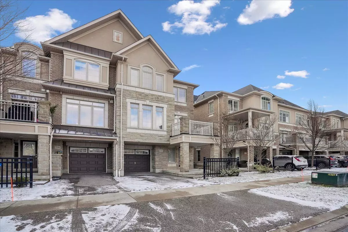 Oakville, ON L6M 0S4,2548 Grand Oak TRL