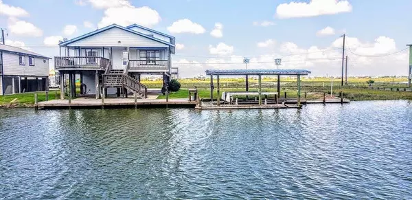 151 & 152 Starfish Dr., Rockport, TX 78382