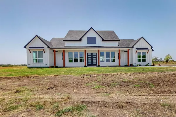 312 County Road 4107, Greenville, TX 75401