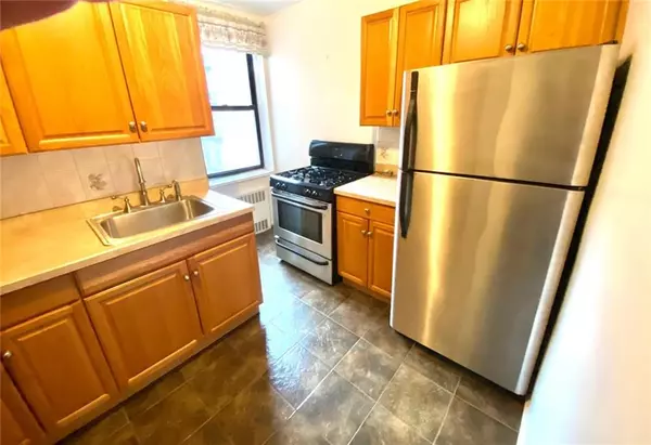 Brooklyn, NY 11209,7261 Shore RD #4M